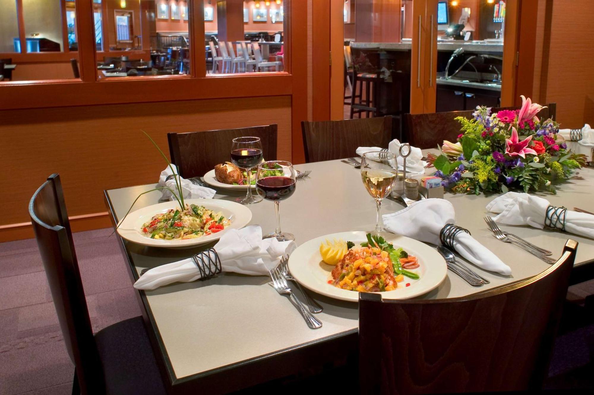Doubletree By Hilton Minneapolis Park Place Saint Louis Park Εστιατόριο φωτογραφία