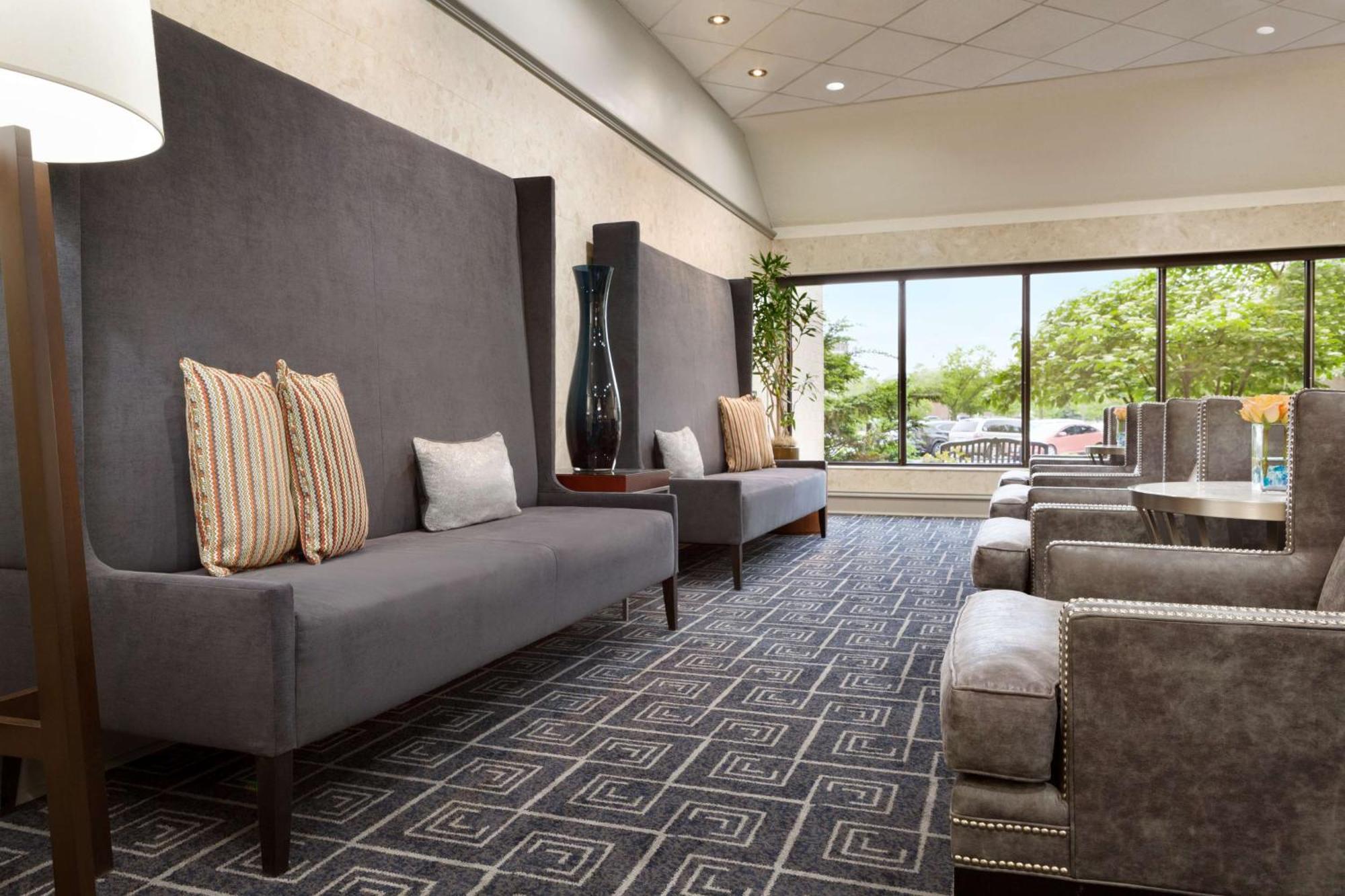 Doubletree By Hilton Minneapolis Park Place Saint Louis Park Εξωτερικό φωτογραφία